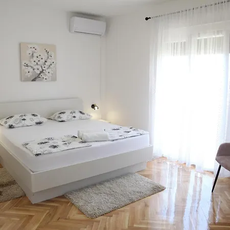 Appartement Kresan *